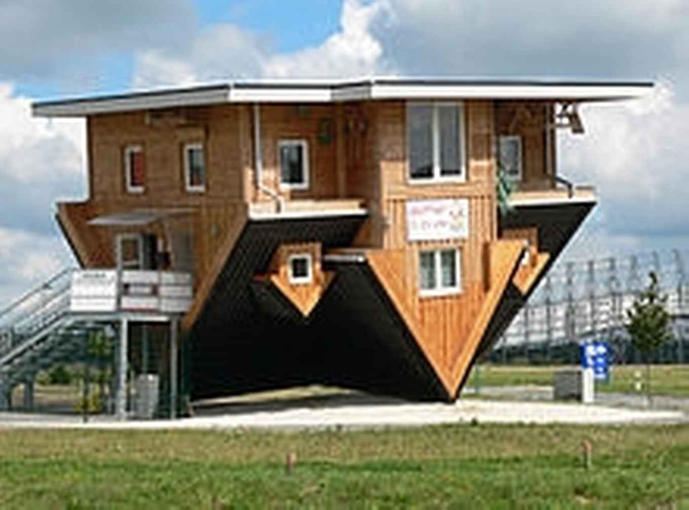 Haus auf dem kopf